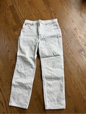 Abercrombie & Fitch the Ankle Straight Ultra High Rise Jeans